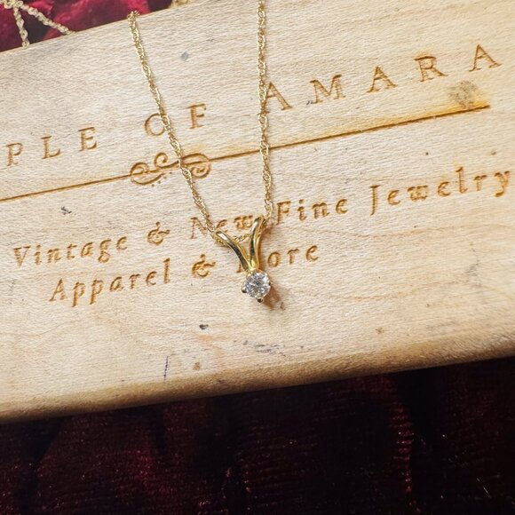 14k Gold- Diamond Necklace -18"- 1/10 carat -Natural Diamond- Solitaire Pendant - Picture 7 of 16